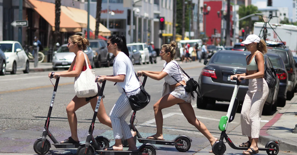 e bikes on street