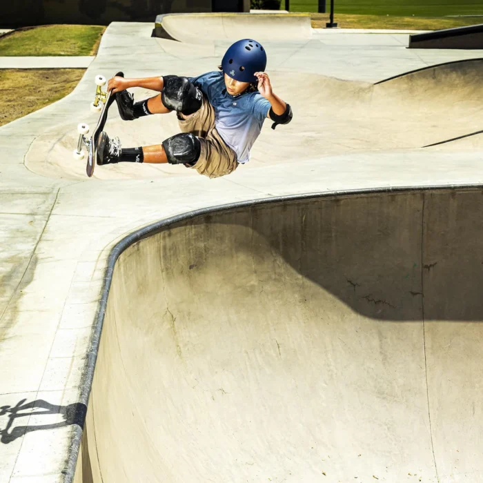 DEEP COVER Helmet - Navy Matte - Experience