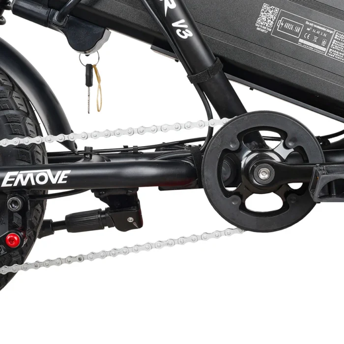 EMOVE RoadRunner V3 Seated Electric Scooter - Chain